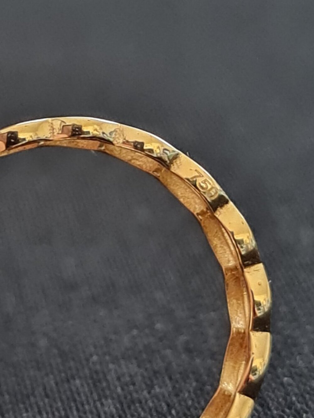 18K Gold Ring - money ring also known as money catcher ring - Picture 16 of 16